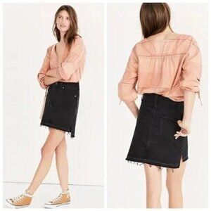 Madewell Step Hem‎ Jean Skirt Washed Black Distressed Denim Preppy Mini Size 30